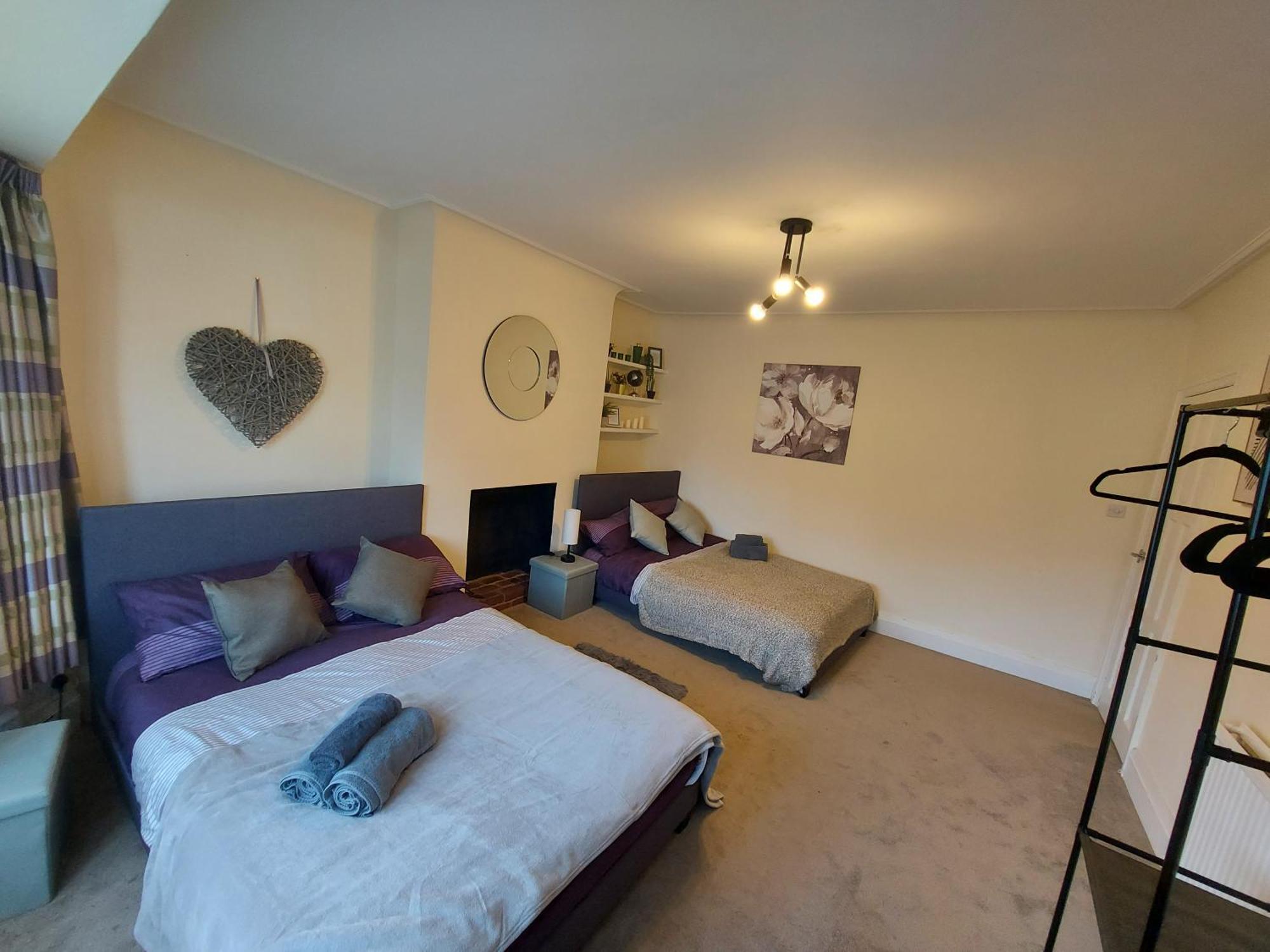 Appartement Large 4 Bedrooms Golders